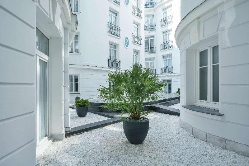 Maison Astor Paris, Curio Collection by Hilton