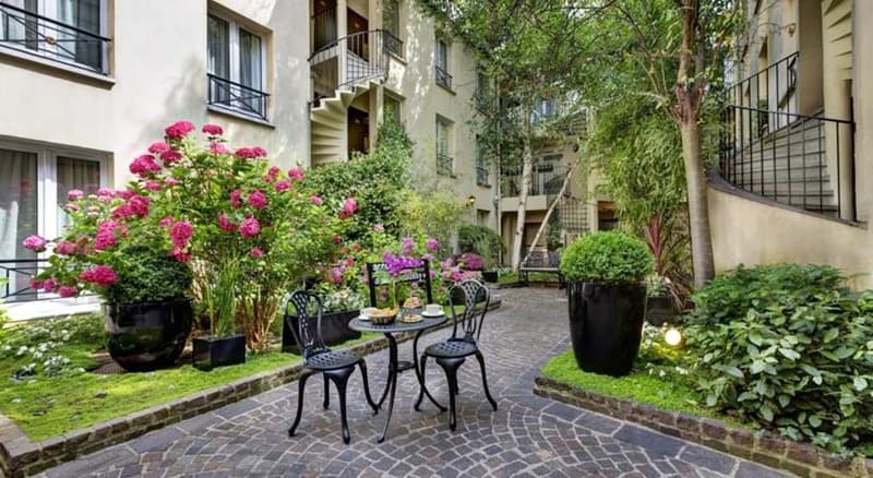 Le Patio Bastille