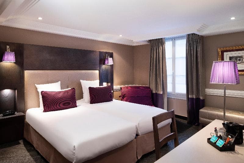 Elysees Hotel